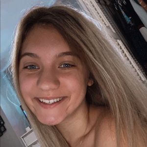 Meet your Posher, Hailee